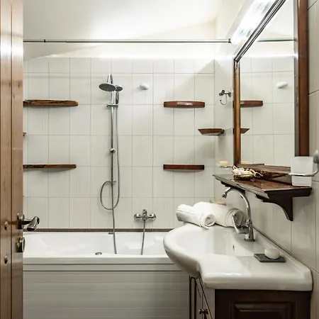 Stonemill Villa, A Sumptuous Escape, By Thinkvilla Villa Exo Khora