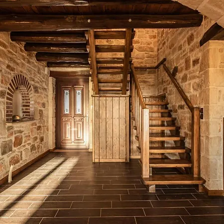 Stonemill Villa, A Sumptuous Escape, By Thinkvilla * Exo Khora