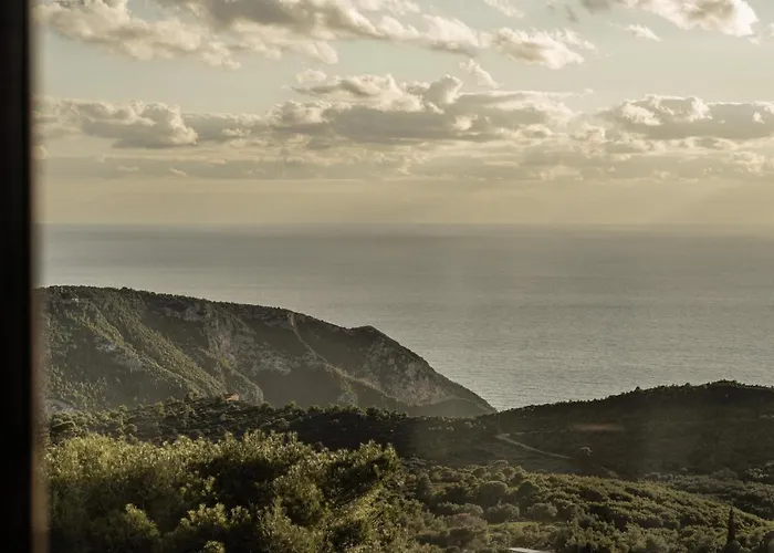 Stonemill Villa, A Sumptuous Escape, By Thinkvilla Villa Exo Khora