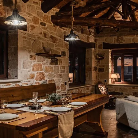 فيلة Stonemill Villa, A Sumptuous Escape, By Thinkvilla
